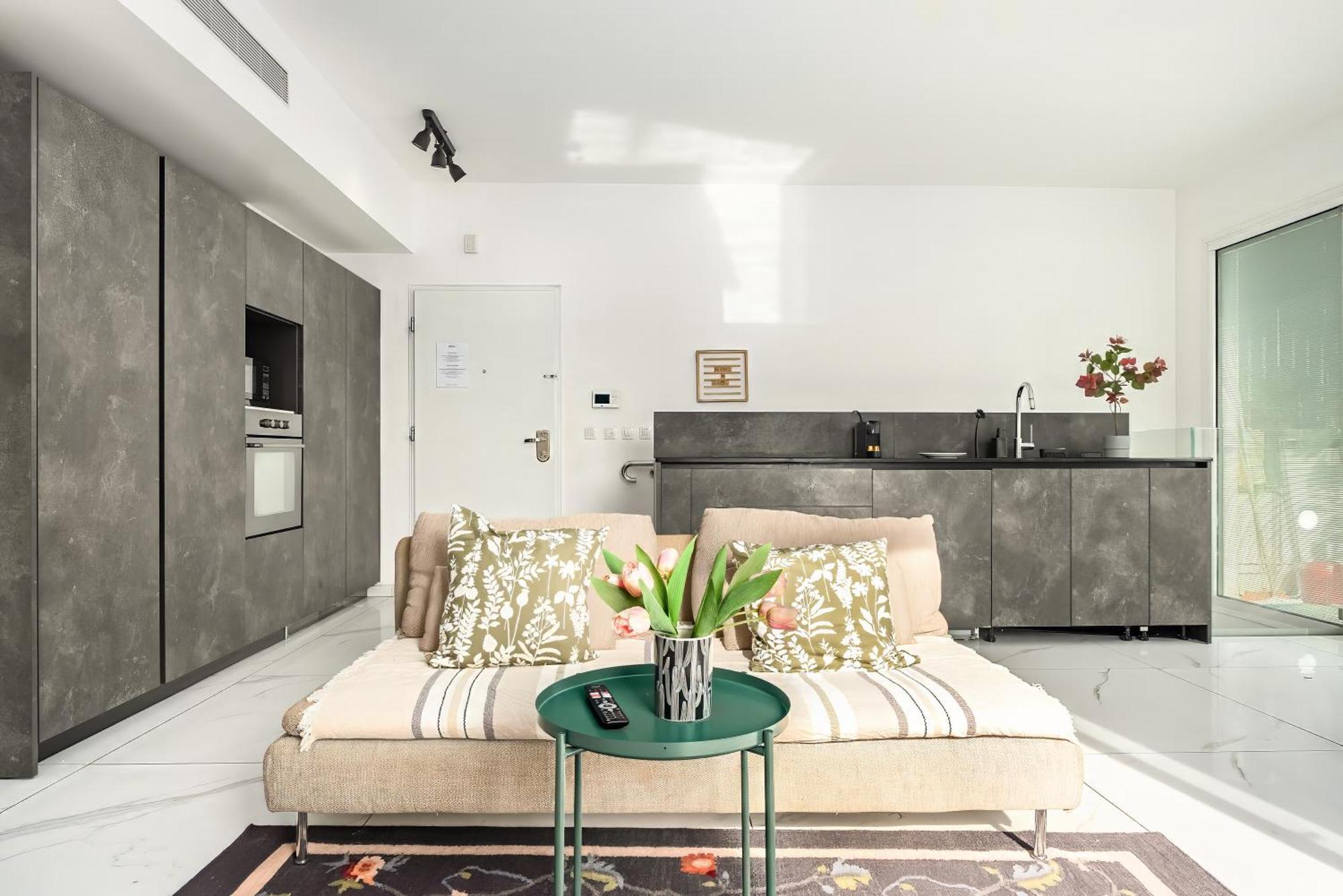 Lapin Luxury By Nimizz Apartment