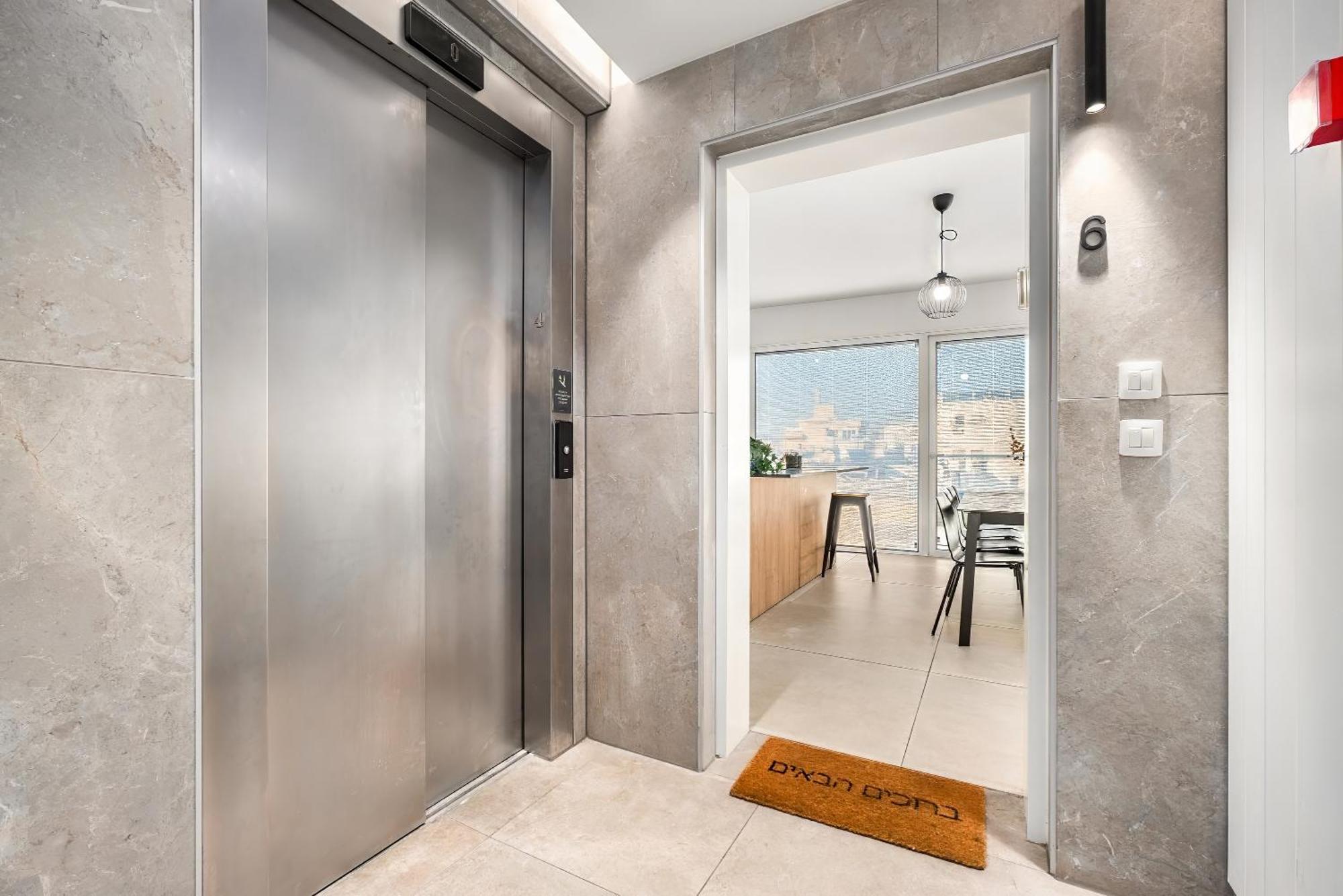 Lapin Luxury By Nimizz Apartment *